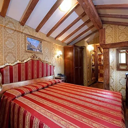 Hotel Antico Panada
