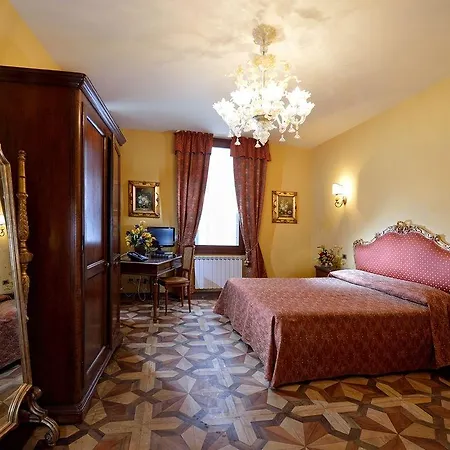 Otel Antico Panada