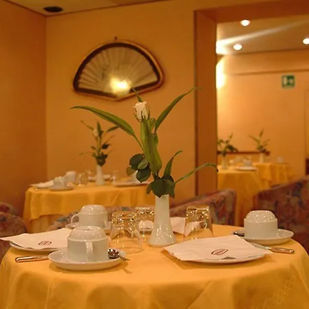 أنتيكو بانادا فندق